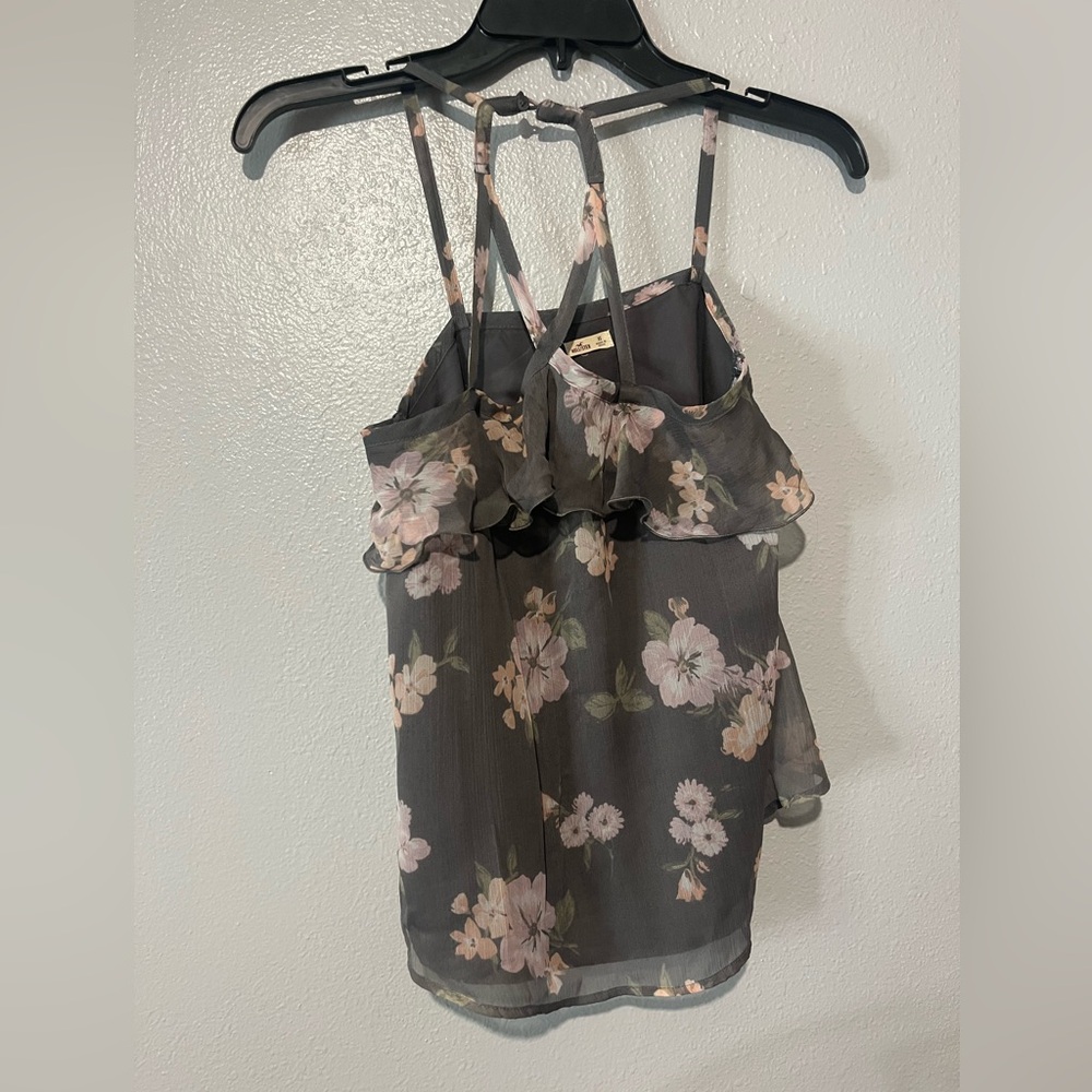 Hollister floral top
